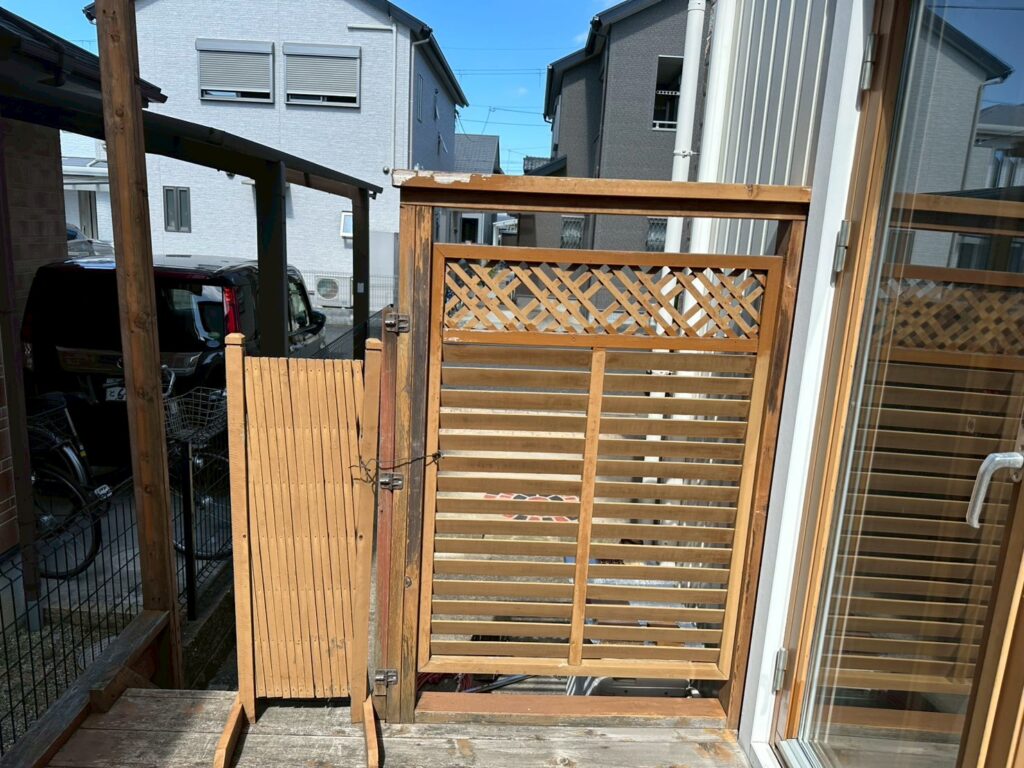 ウッドデッキ